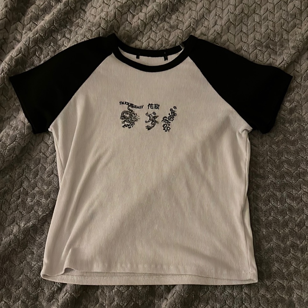 BLACK AND WHITE “Take It Easy” T-SHIRT